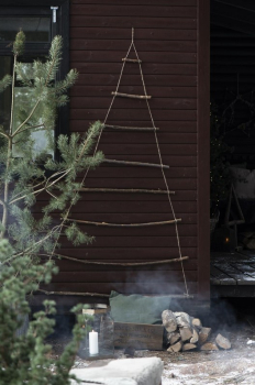 IB Laursen Tannenbaum aus Zweigen